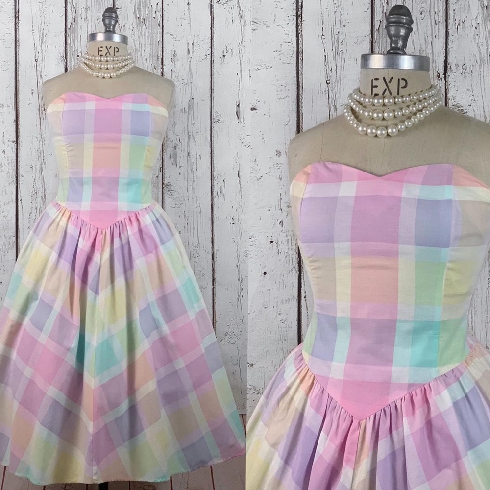 Pastel plaid vintage sweetheart dress